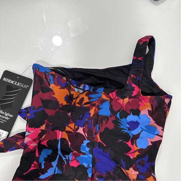 NWT $178 Miraclesuit [ 8 ]‎ Solstice Gem One Piece Swimsuit Black - Picture 10 of 13